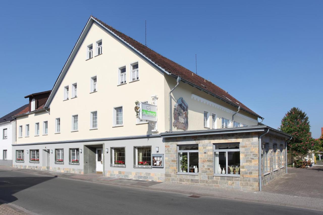 Hotel-Restaurant Saelzerhof Salzkotten Exterior photo
